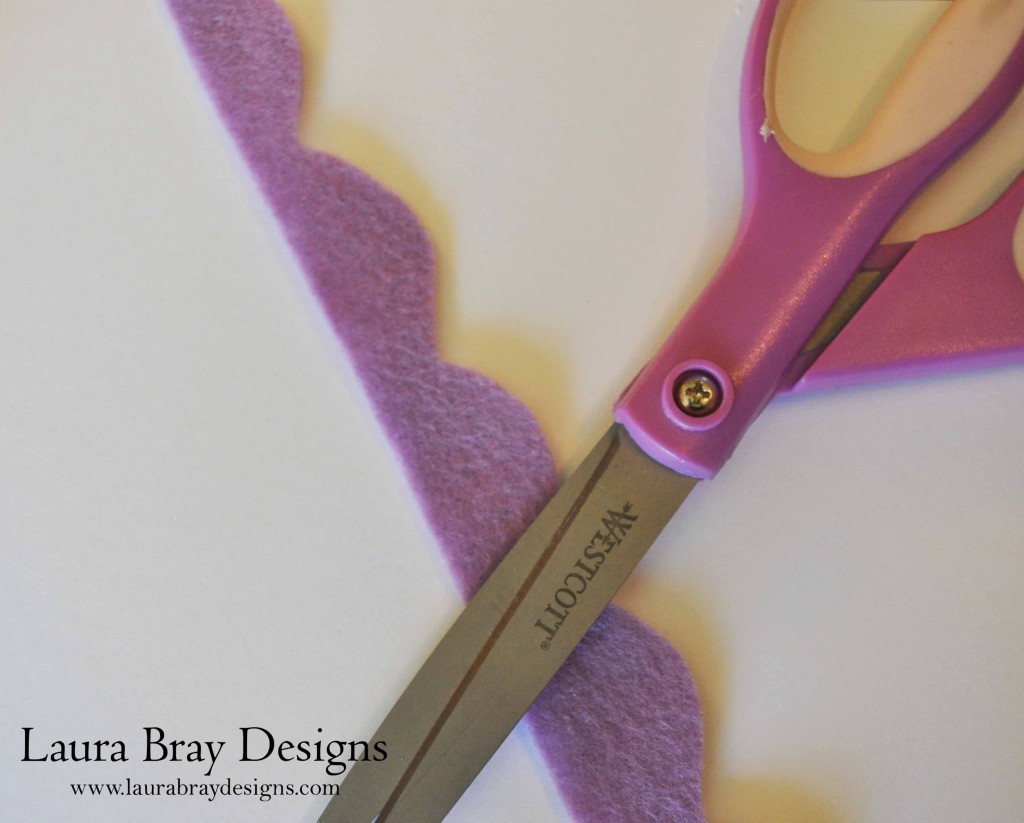 LB Felt Flower Barrette Photo 3