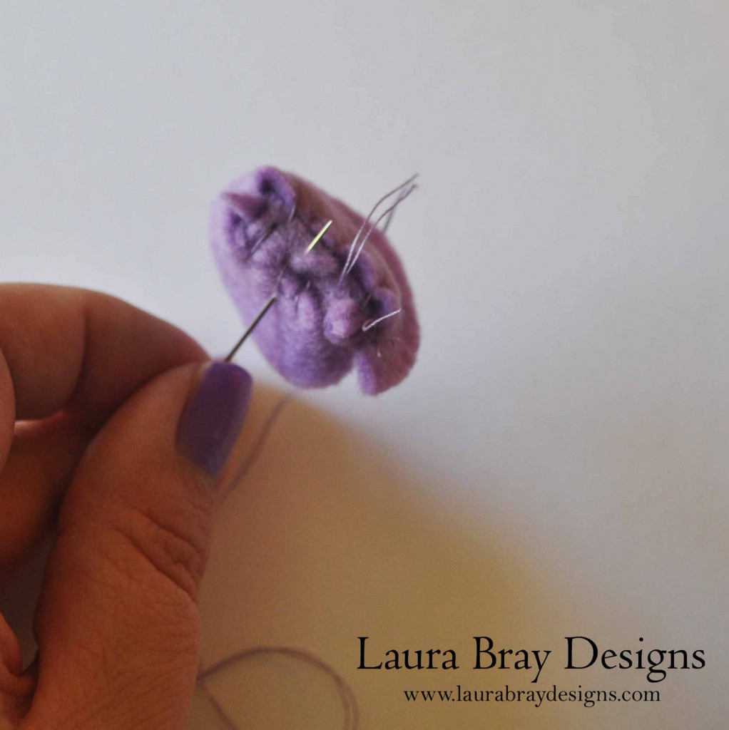 LB Felt Flower Barrette Photo 4