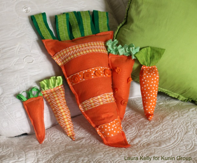 kunin_carrot_pillows_bed
