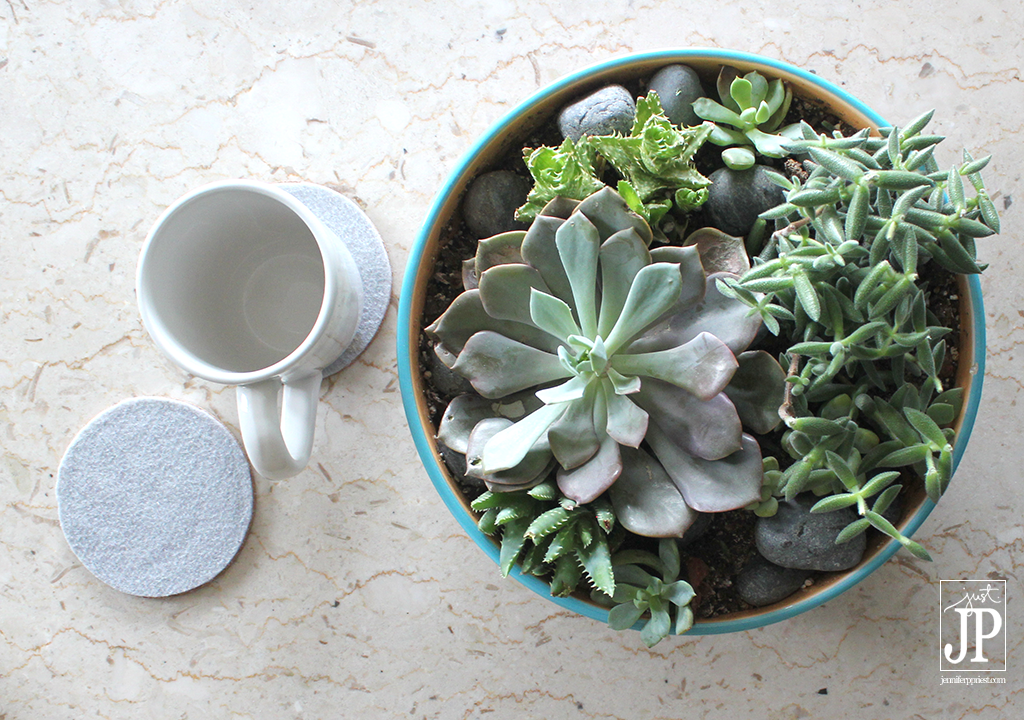 DIY-Coasters-from-Felt-and-Cork---JPriest