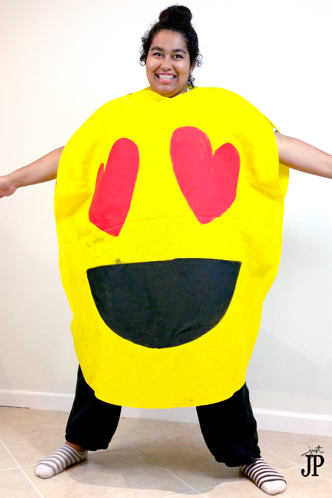 Happy-Face-Emoji-Costume-Jpriest