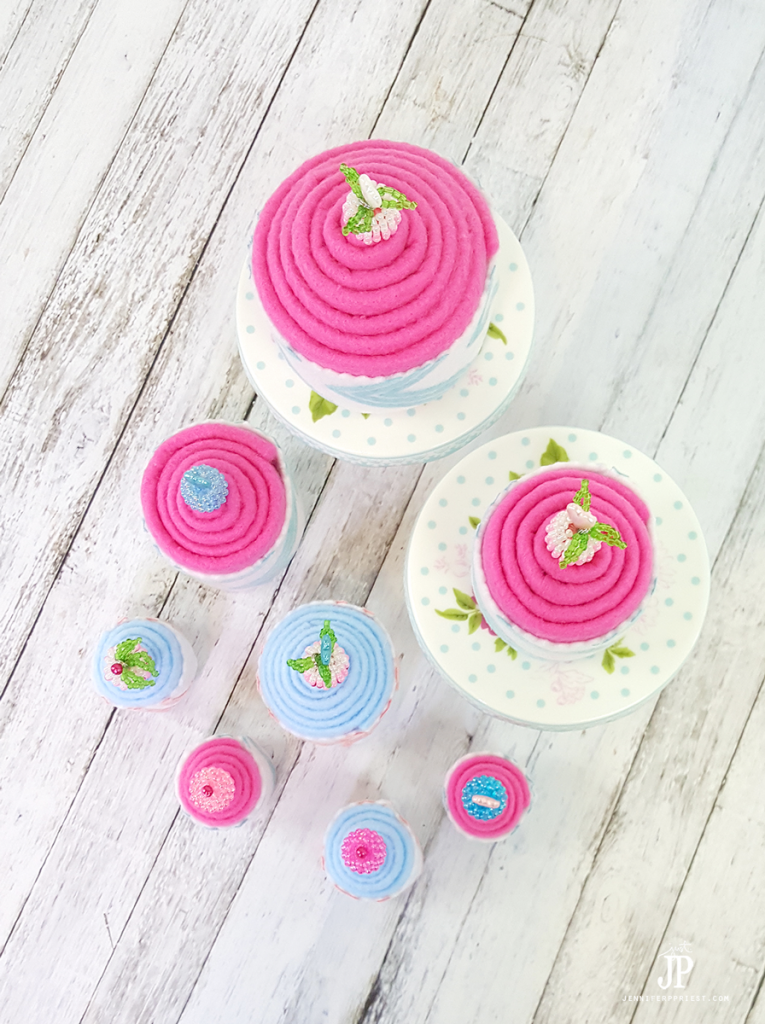 How-to-Make-Felt-Cupcakes-JenniferPPriest-KUNIN-Group-Felt