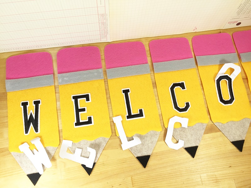 07-16 BW WELCOME PENCIL BANNER JULY 4