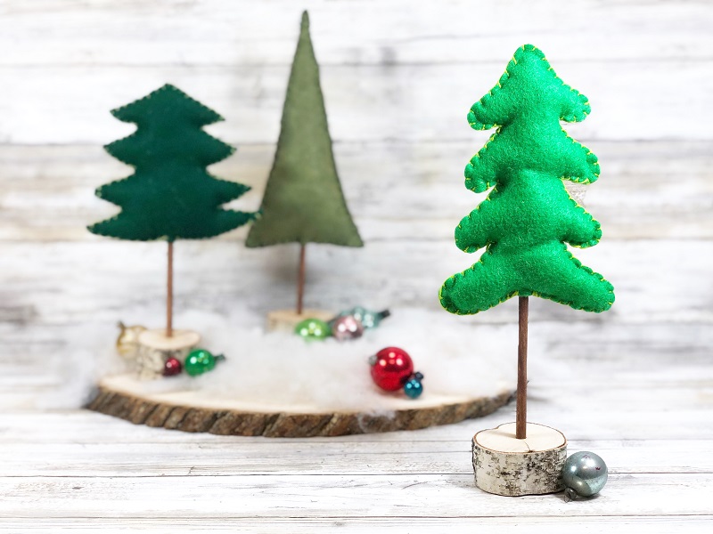 DIY Cone-Shaped Christmas Ornaments - AppleGreen Cottage