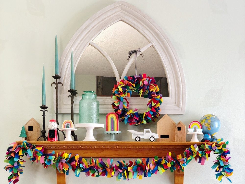 Easy Handmade Felt Strip Wreath Decor - Laura Kelly's Inklings